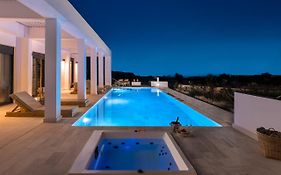 Seawater Villa